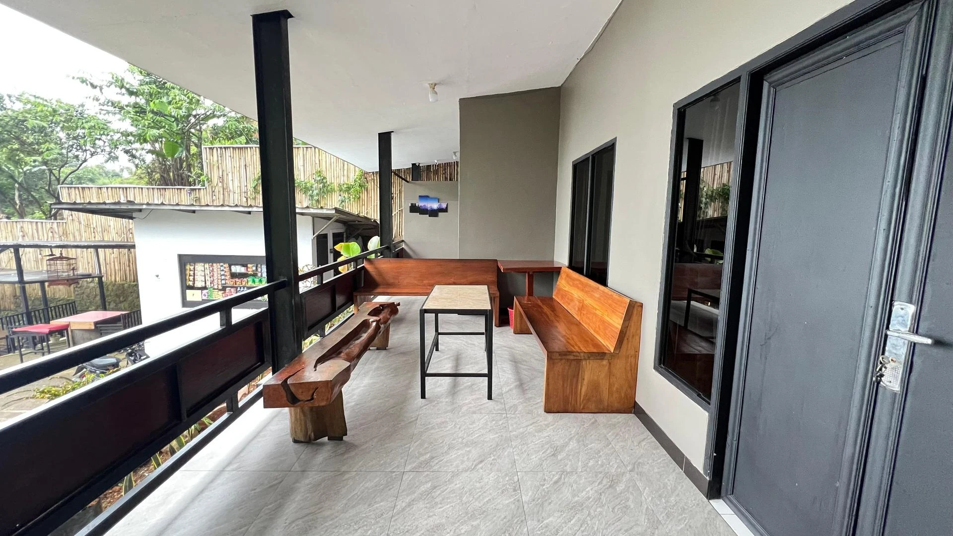 Villa Everest ( BEBAS BERISIK ) - Foto 13