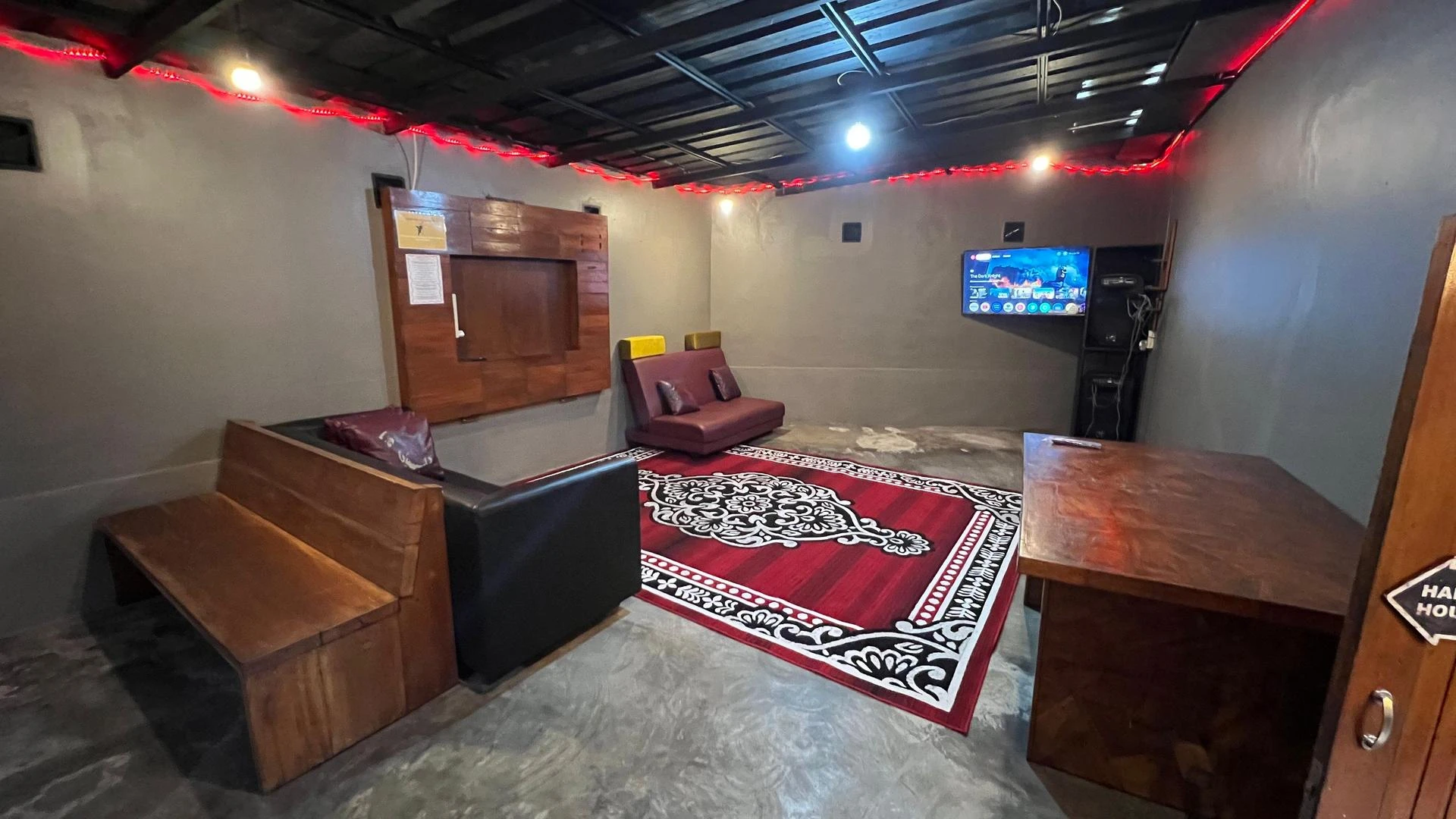 Villa Everest ( BEBAS BERISIK ) - Foto 3